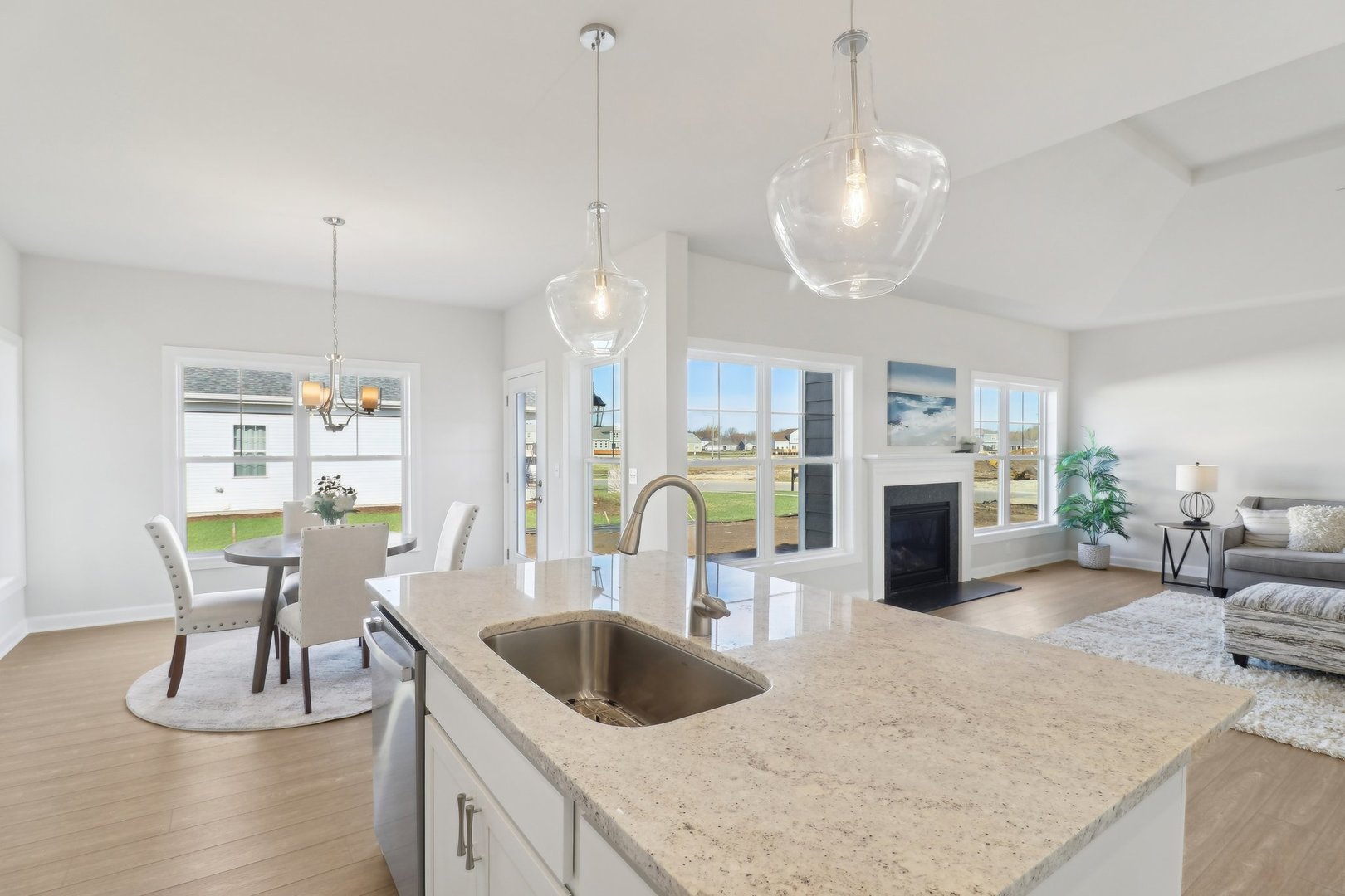 1119 Parkside Drive, Sycamore, IL 60178