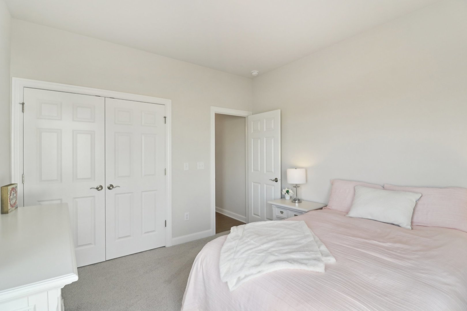 1119 Parkside Drive, Sycamore, IL 60178