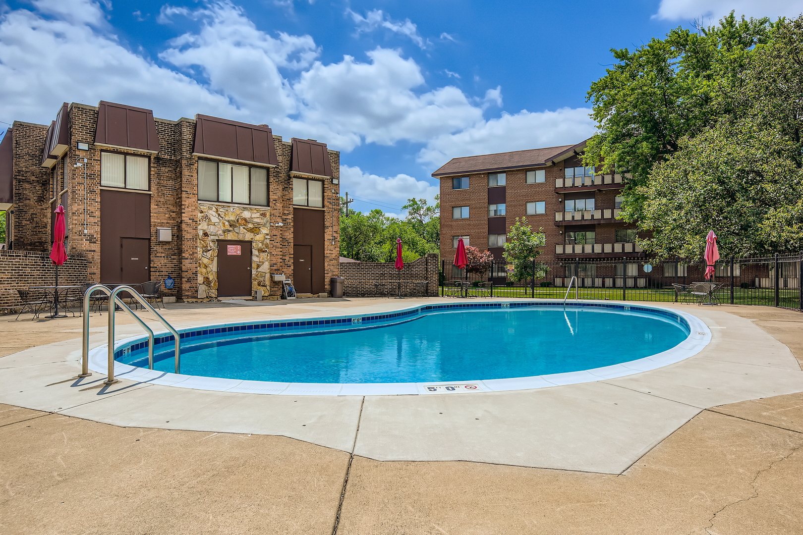 2311 183rd Street #309, Homewood, IL 60430