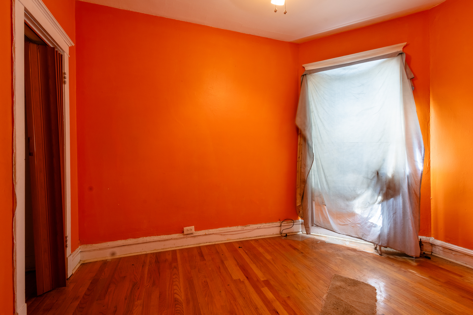 8145 S Cottage Grove Avenue, Chicago, IL 60619