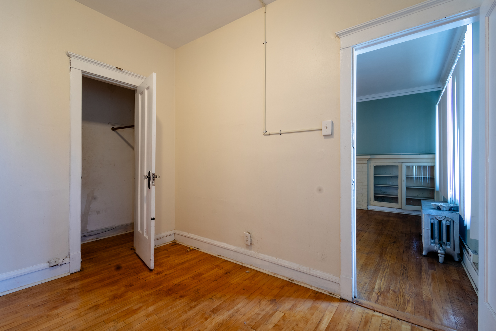 8145 S Cottage Grove Avenue, Chicago, IL 60619