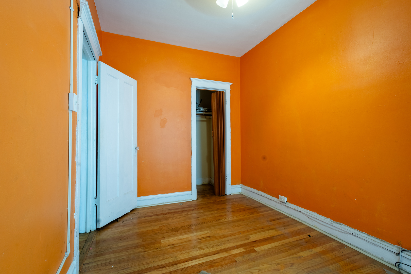 8145 S Cottage Grove Avenue, Chicago, IL 60619