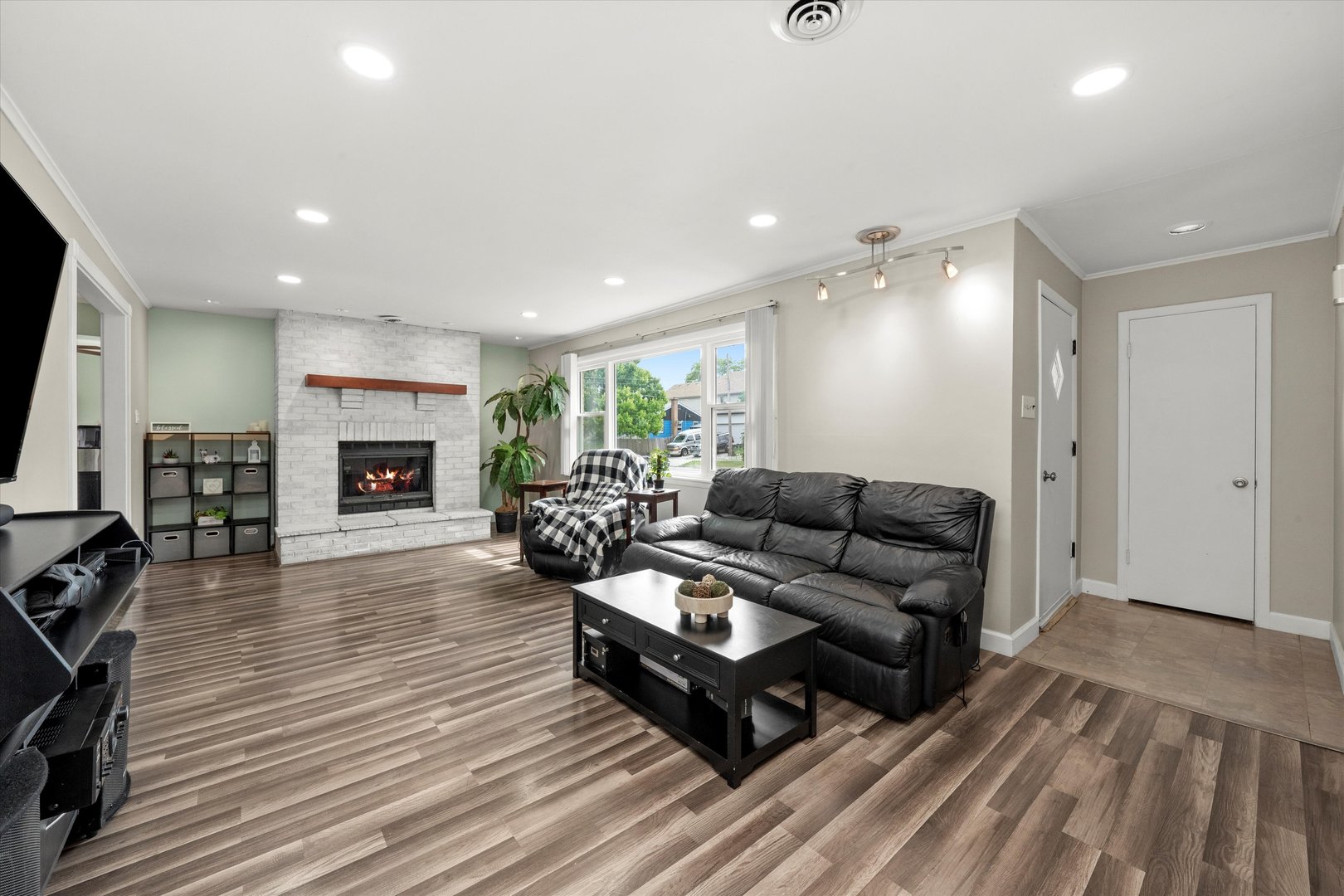 5730 110th Street, Chicago Ridge, IL 60415