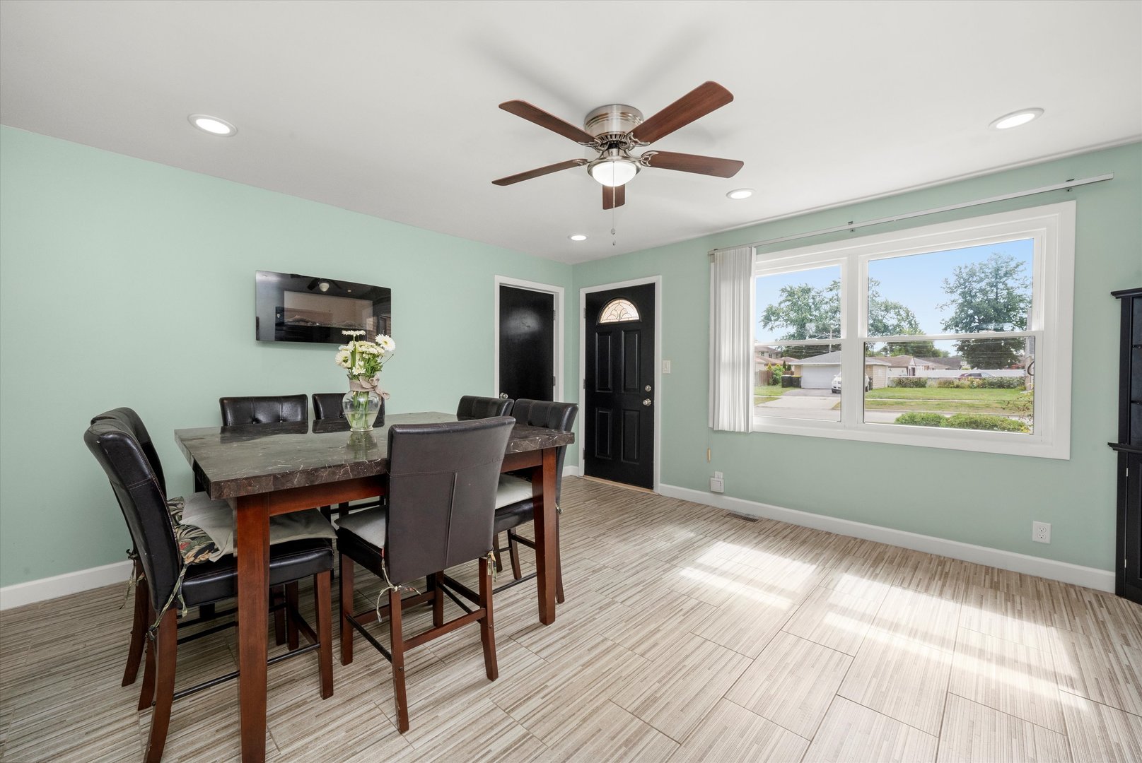 5730 110th Street, Chicago Ridge, IL 60415