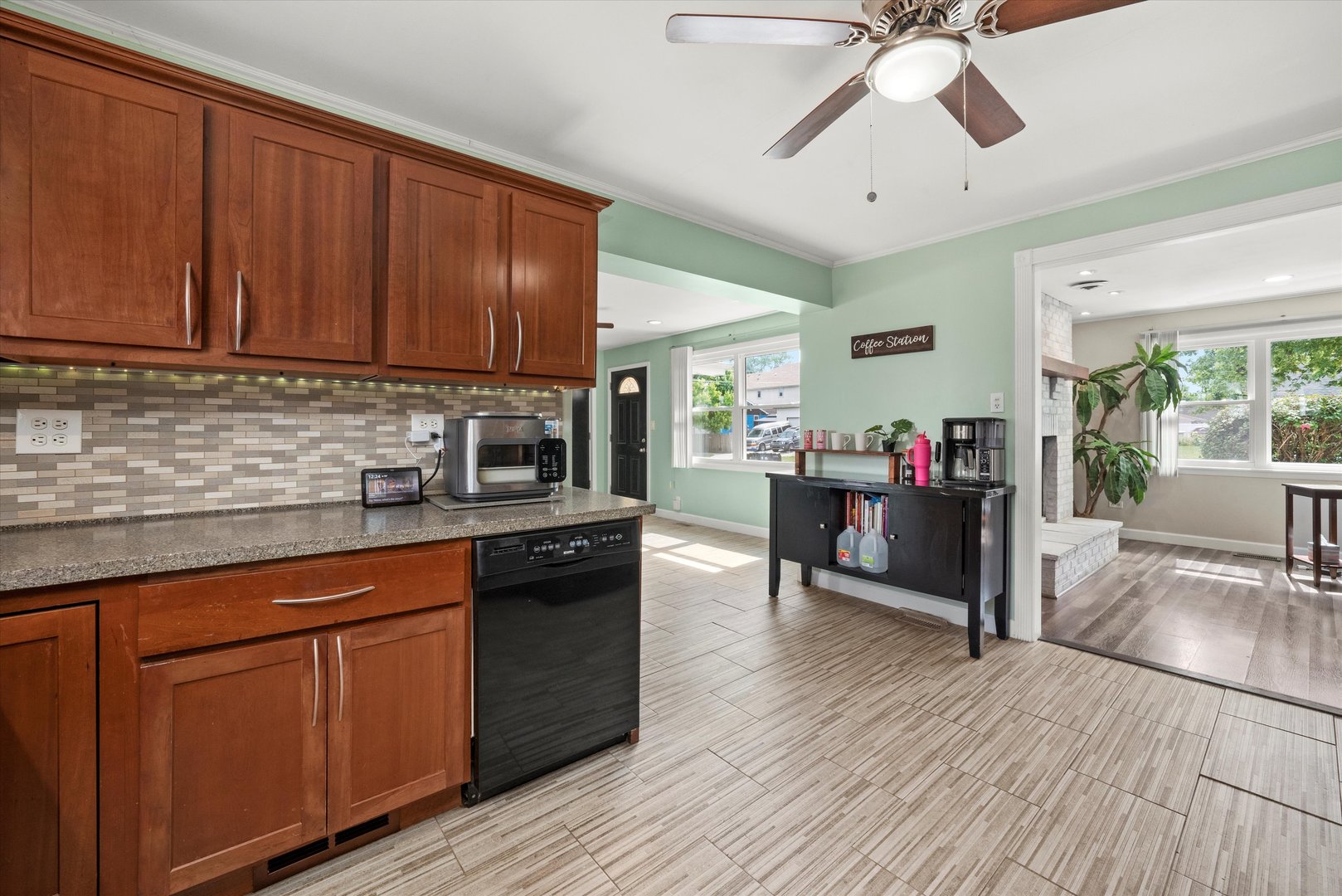 5730 110th Street, Chicago Ridge, IL 60415