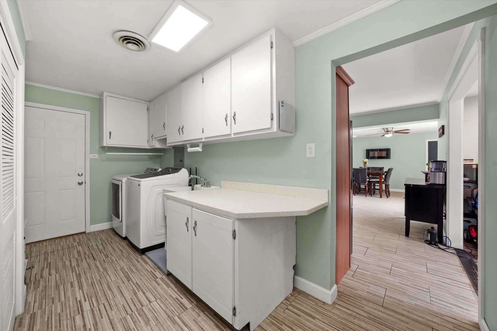 5730 110th Street, Chicago Ridge, IL 60415