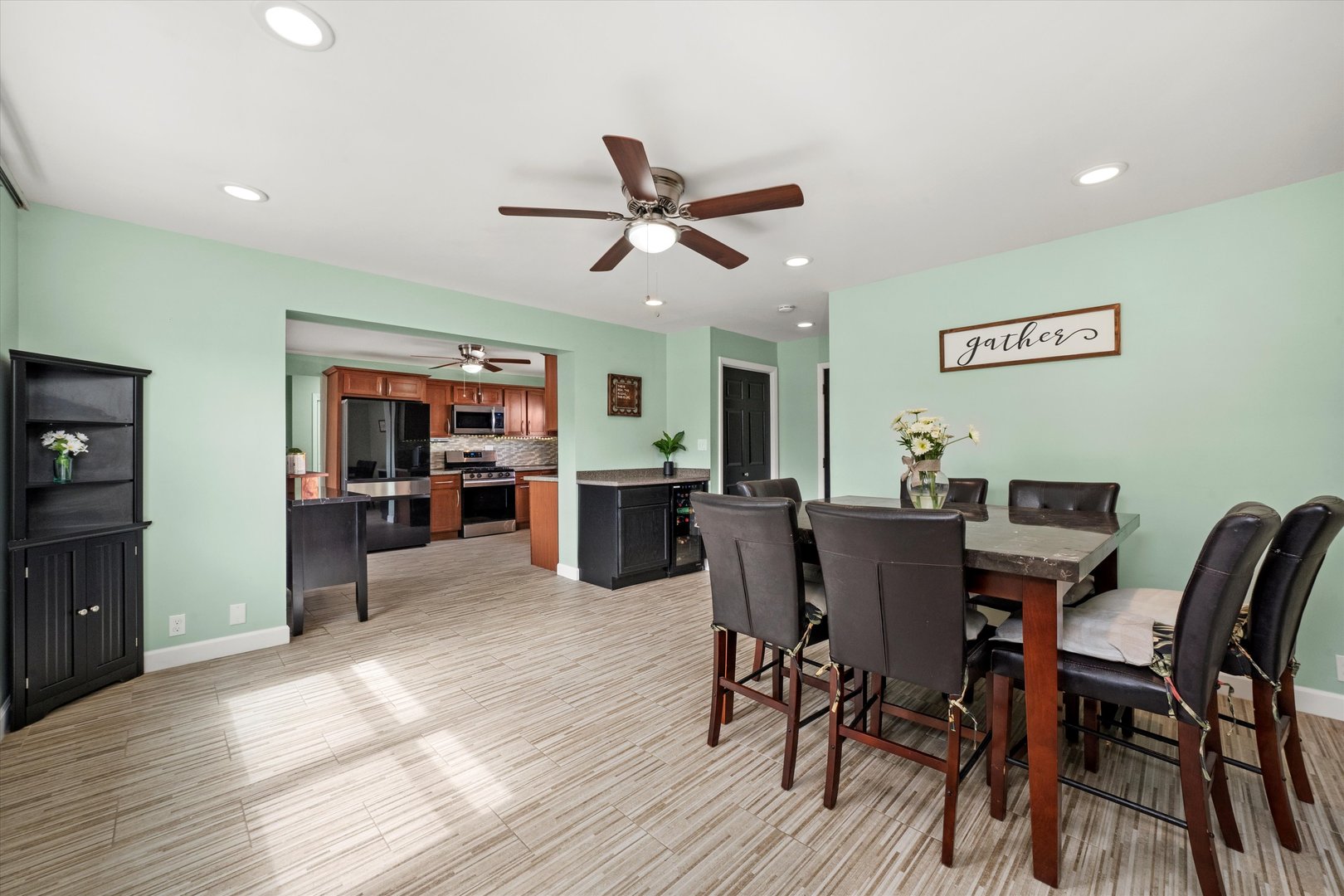 5730 110th Street, Chicago Ridge, IL 60415