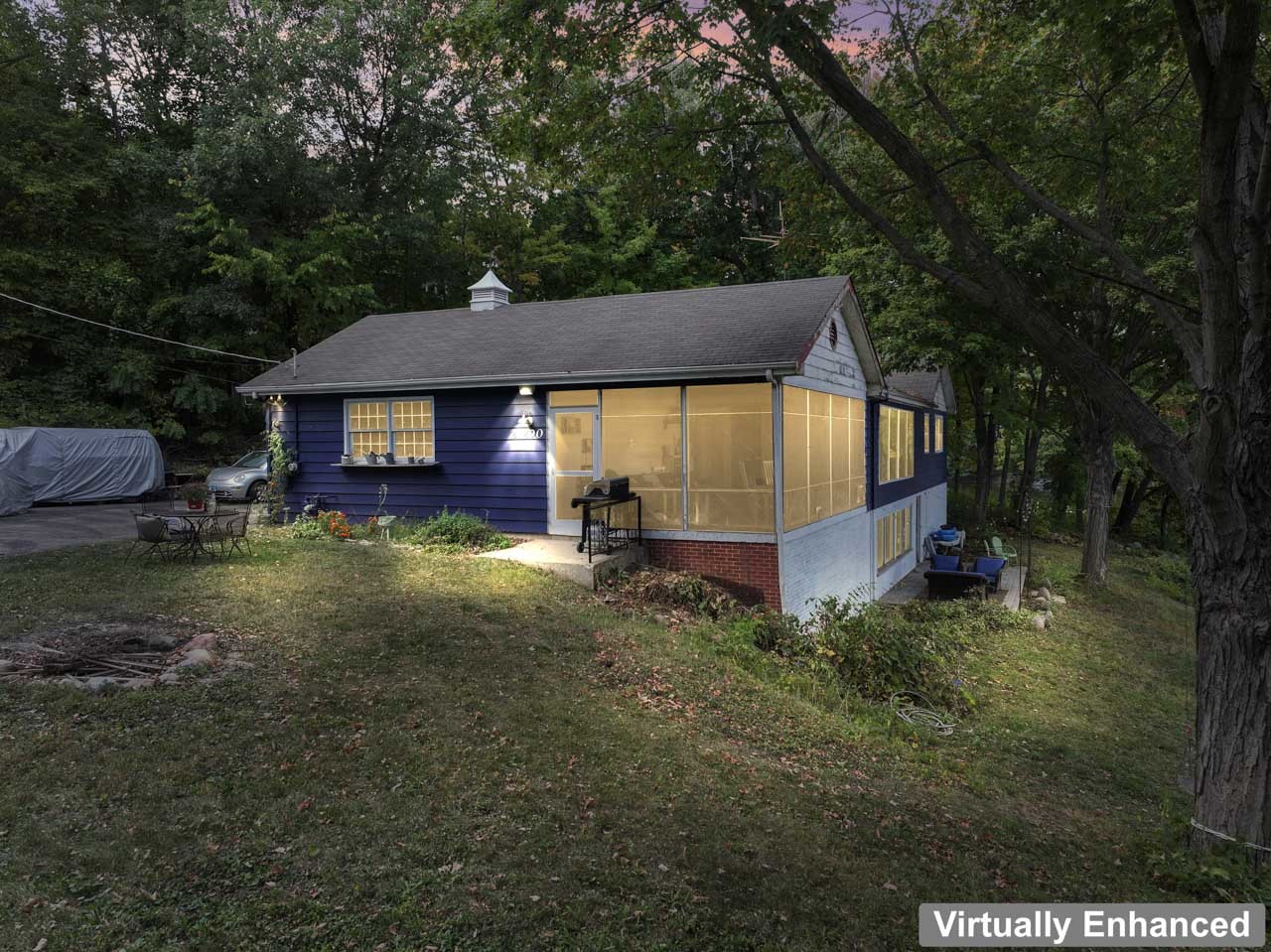 21290 W Sylvan Drive, Mundelein, IL 60060