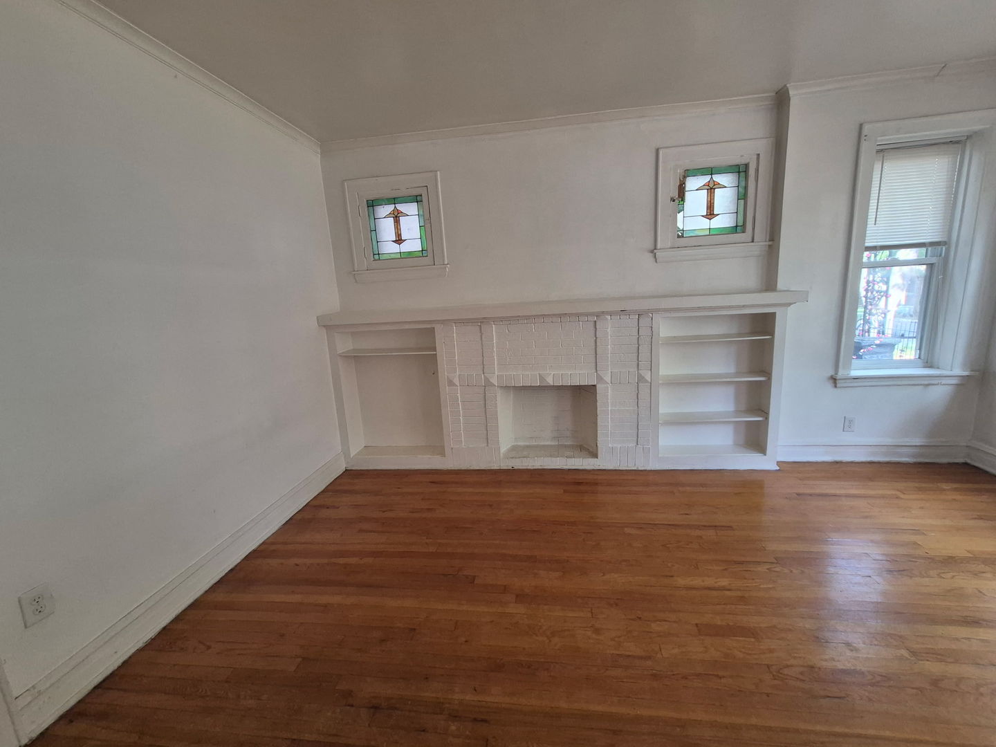 4722 N Kennicott Avenue #1, Chicago, IL 60630