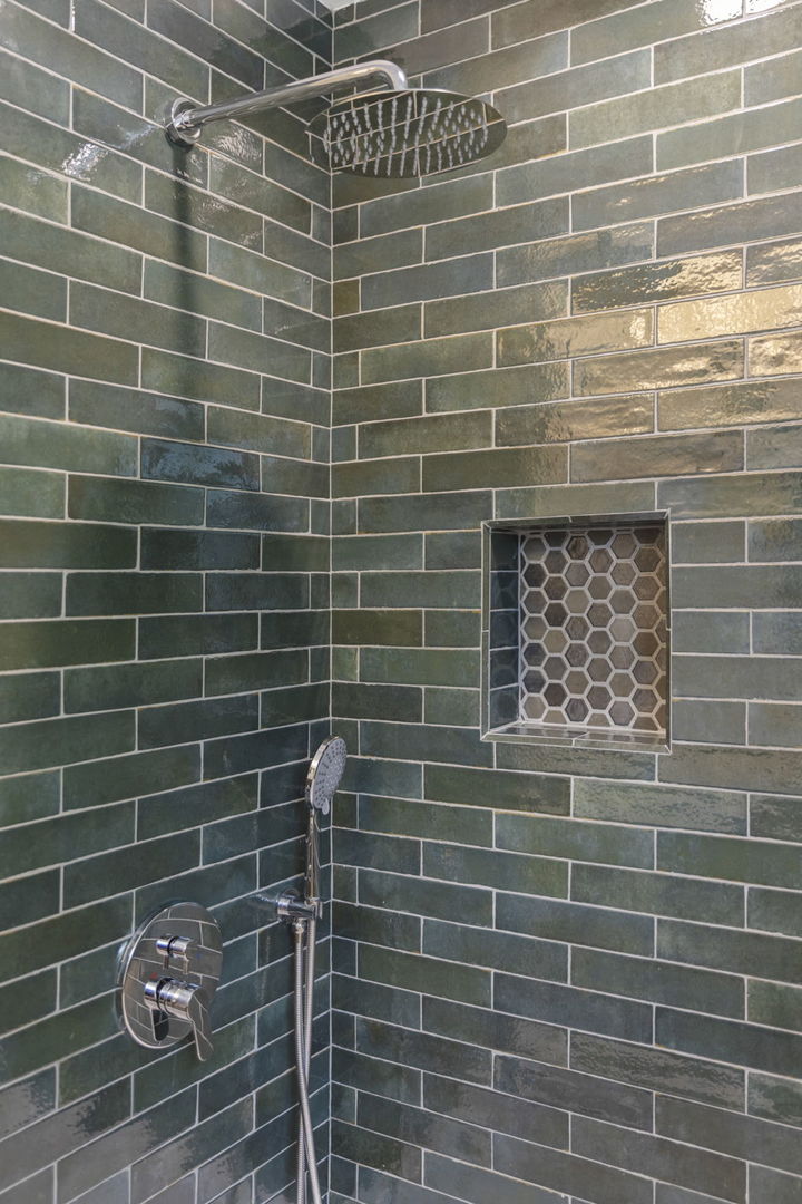 6524 W Highland Avenue, Chicago, IL 60631