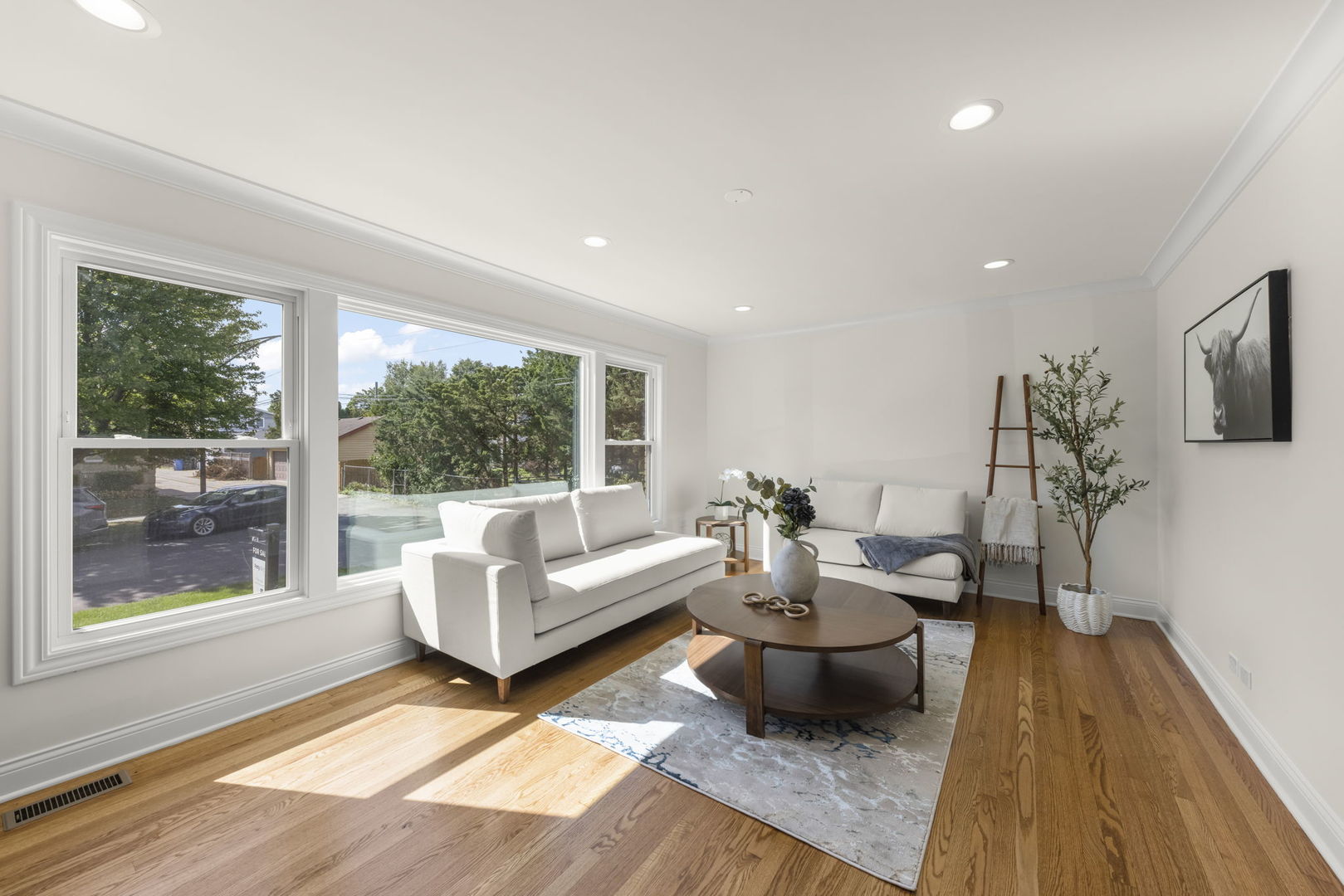 6524 W Highland Avenue, Chicago, IL 60631