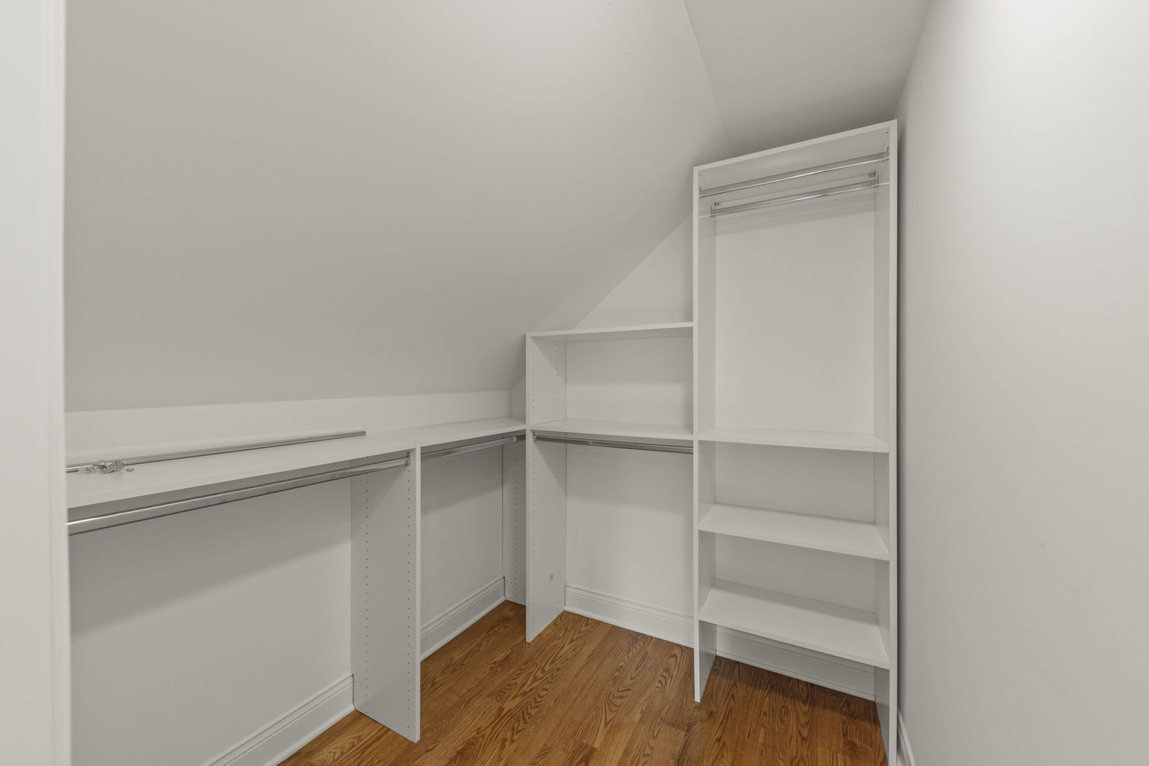 6524 W Highland Avenue, Chicago, IL 60631