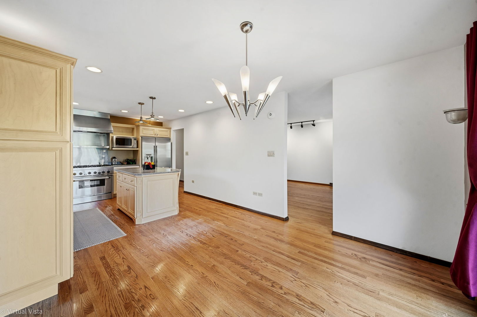 2124 Midhurst Road, Downers Grove, IL 60516