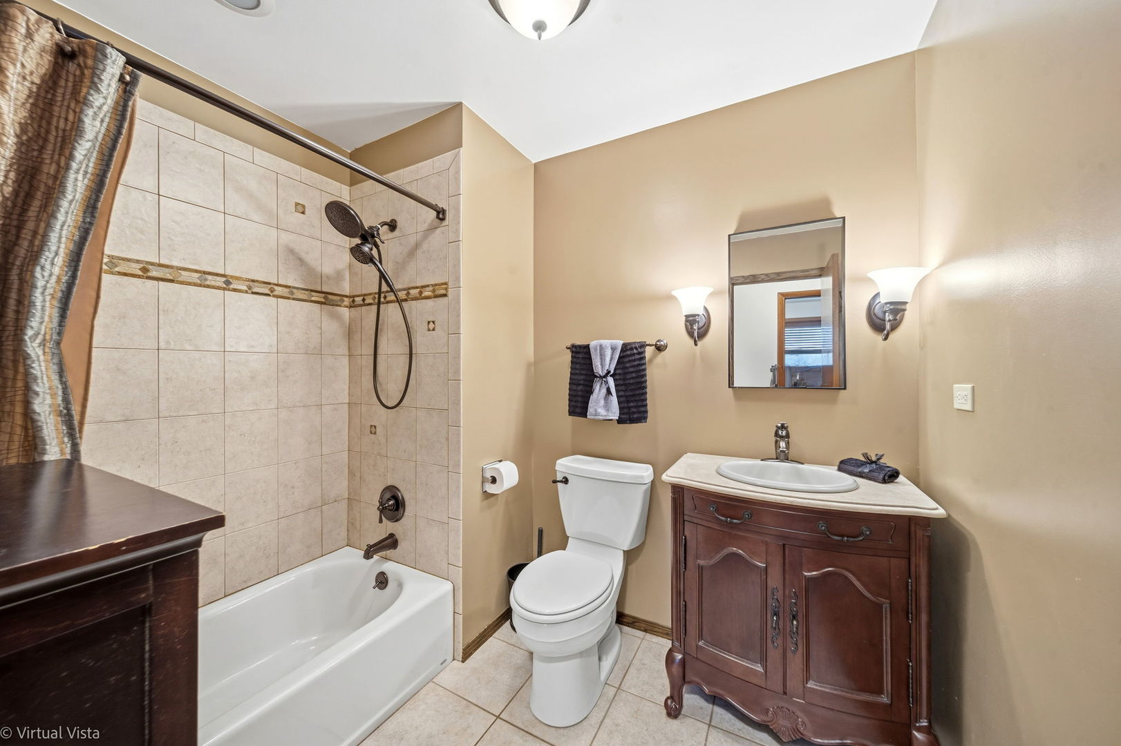 2124 Midhurst Road, Downers Grove, IL 60516