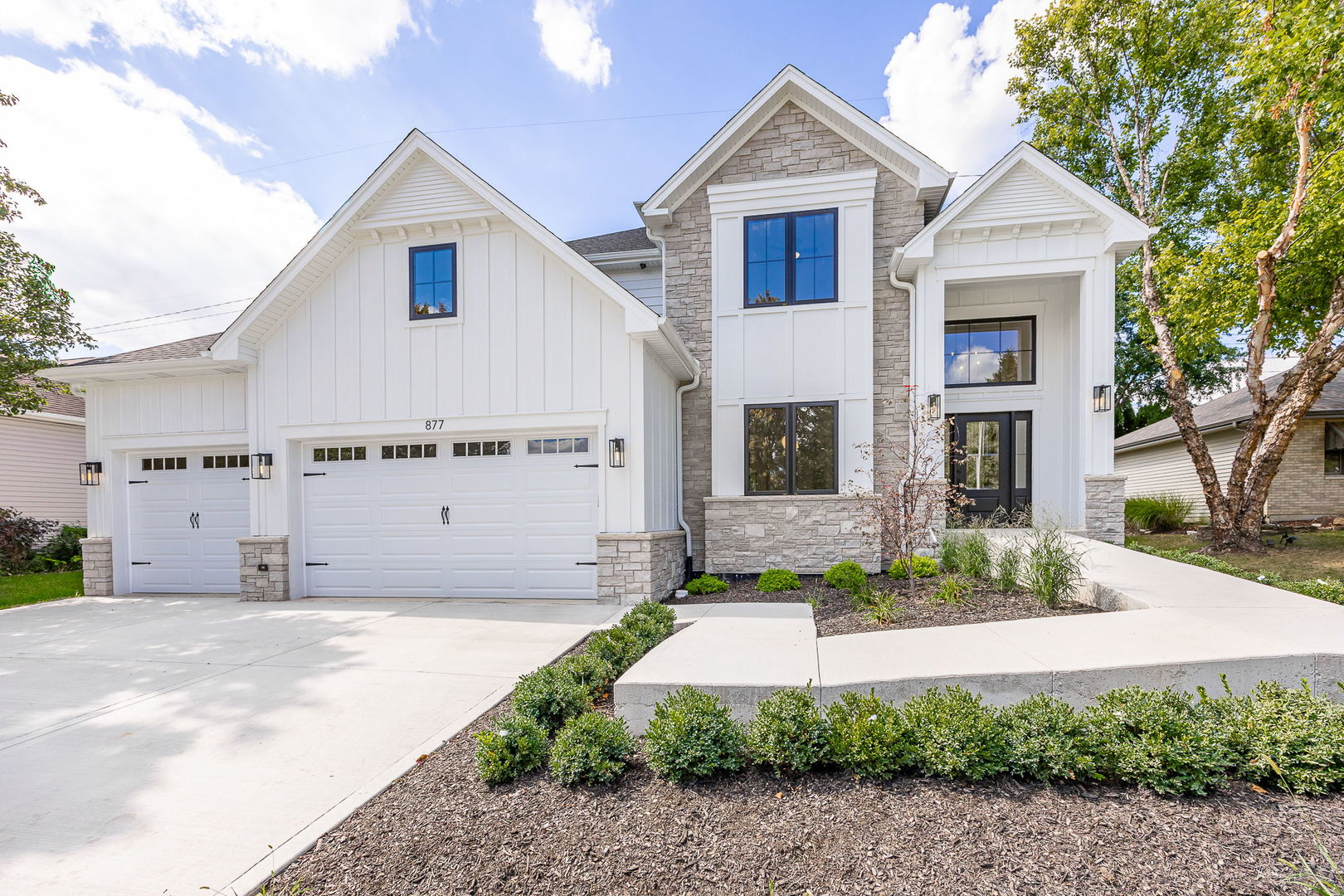 877 Wescott Road, Bolingbrook, IL 60440