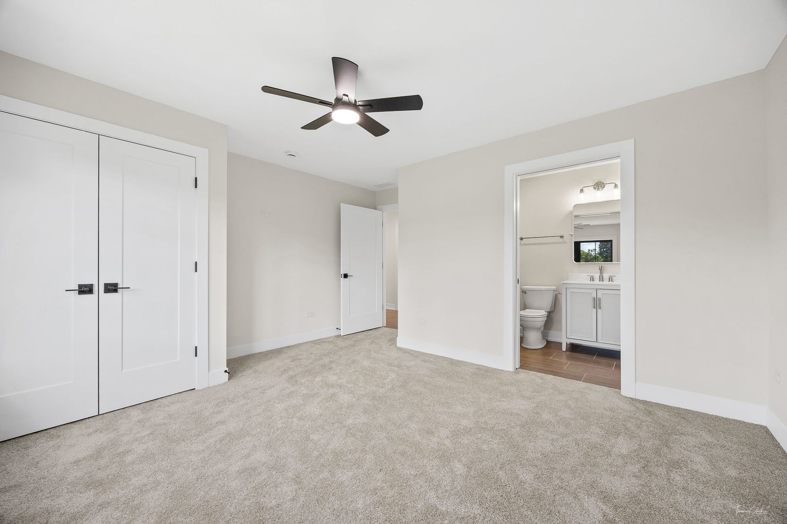 877 Wescott Road, Bolingbrook, IL 60440