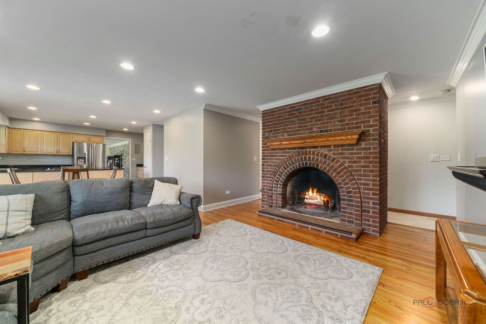 5 Lagoon Drive, Hawthorn Woods, IL 60047