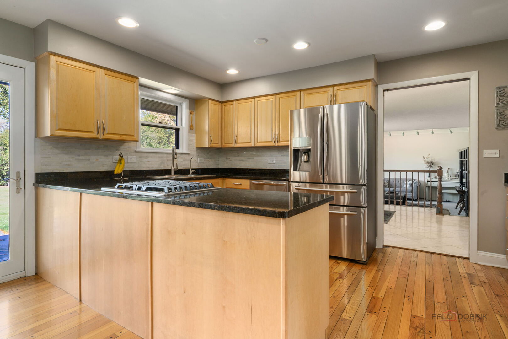 5 Lagoon Drive, Hawthorn Woods, IL 60047