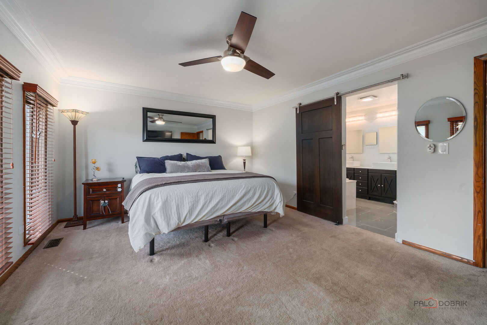 5 Lagoon Drive, Hawthorn Woods, IL 60047