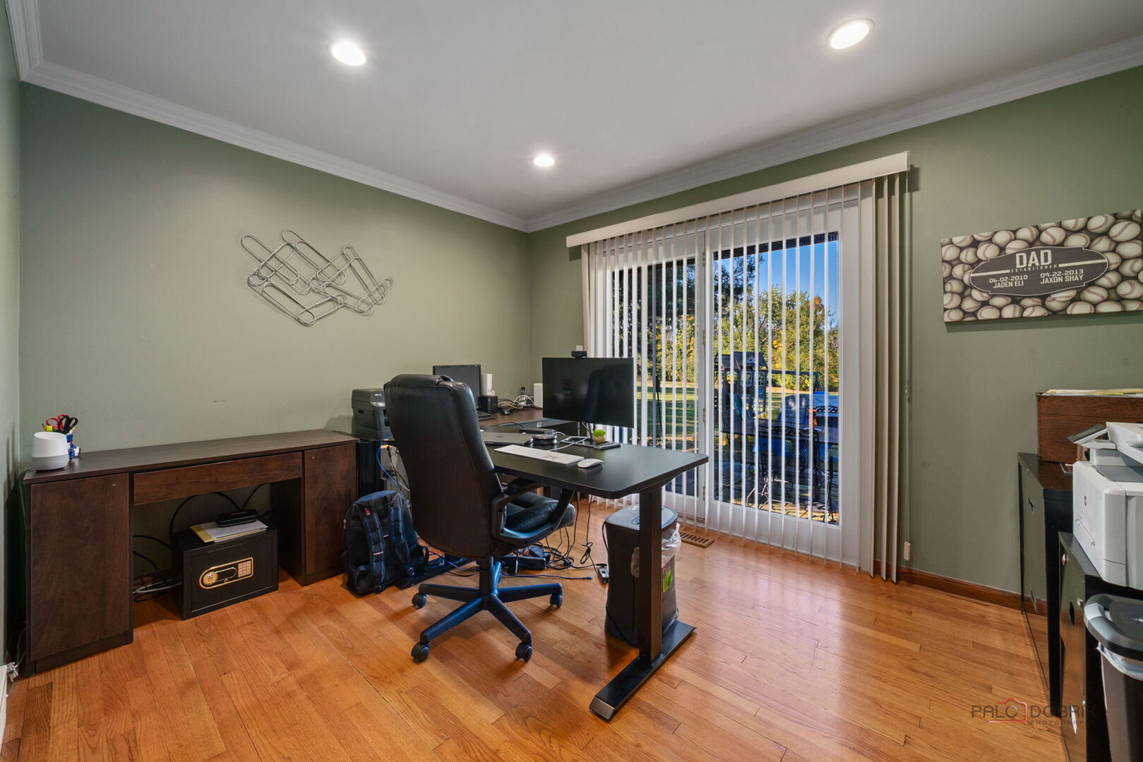 5 Lagoon Drive, Hawthorn Woods, IL 60047