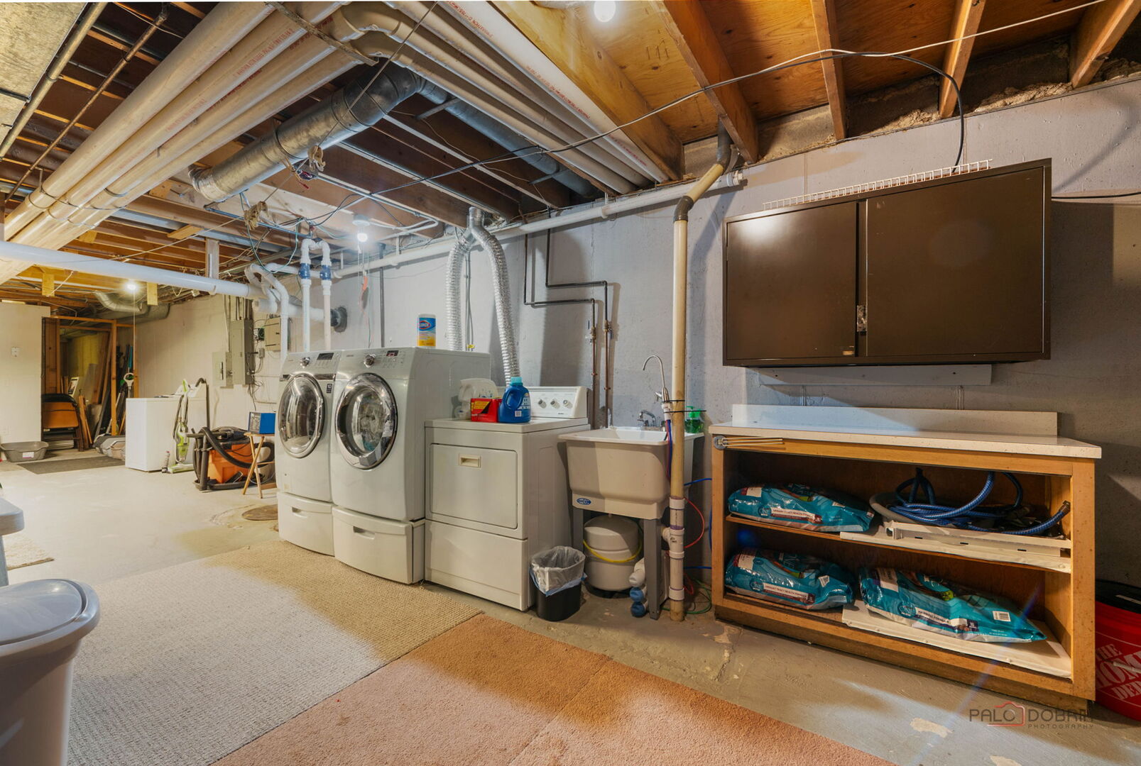 5 Lagoon Drive, Hawthorn Woods, IL 60047