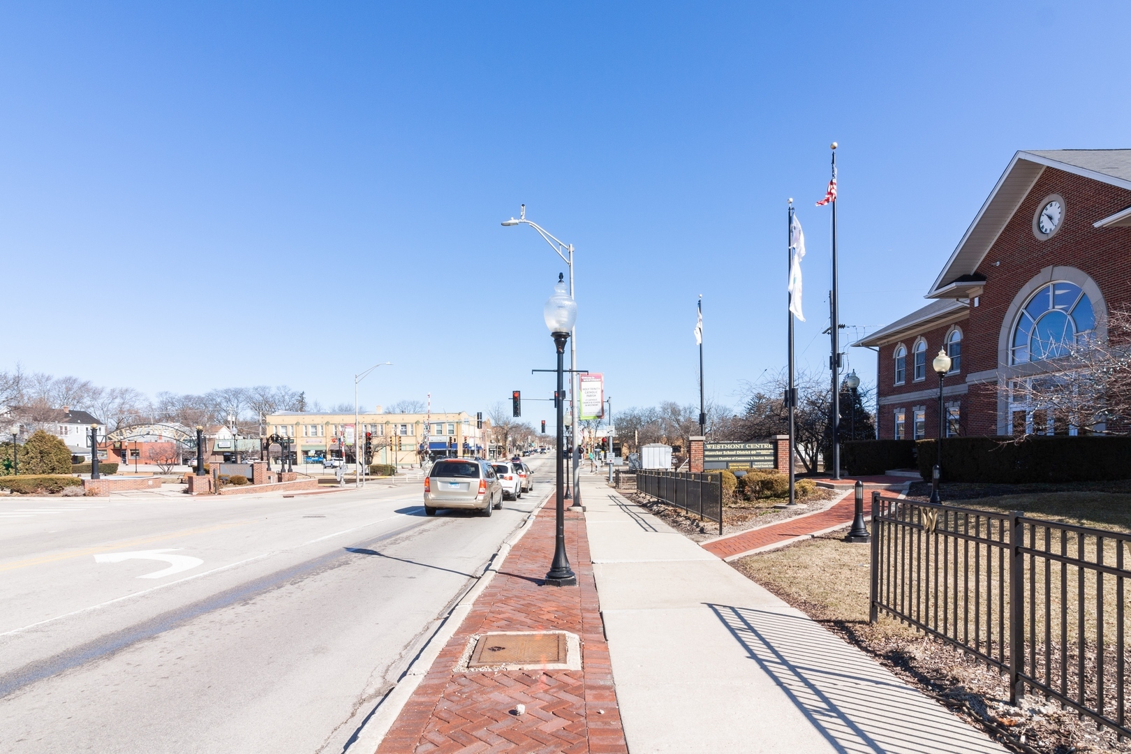 36 S Cass Avenue #2C, Westmont, IL 60559