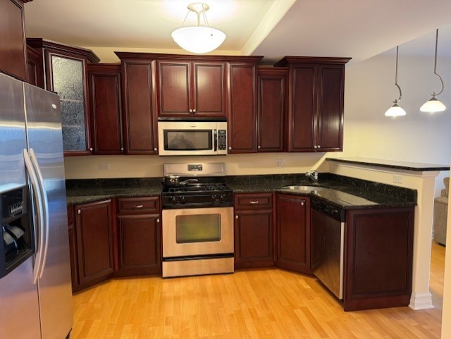 36 S Cass Avenue #2C, Westmont, IL 60559