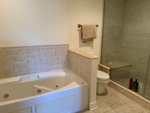 36 S Cass Avenue #2C, Westmont, IL 60559