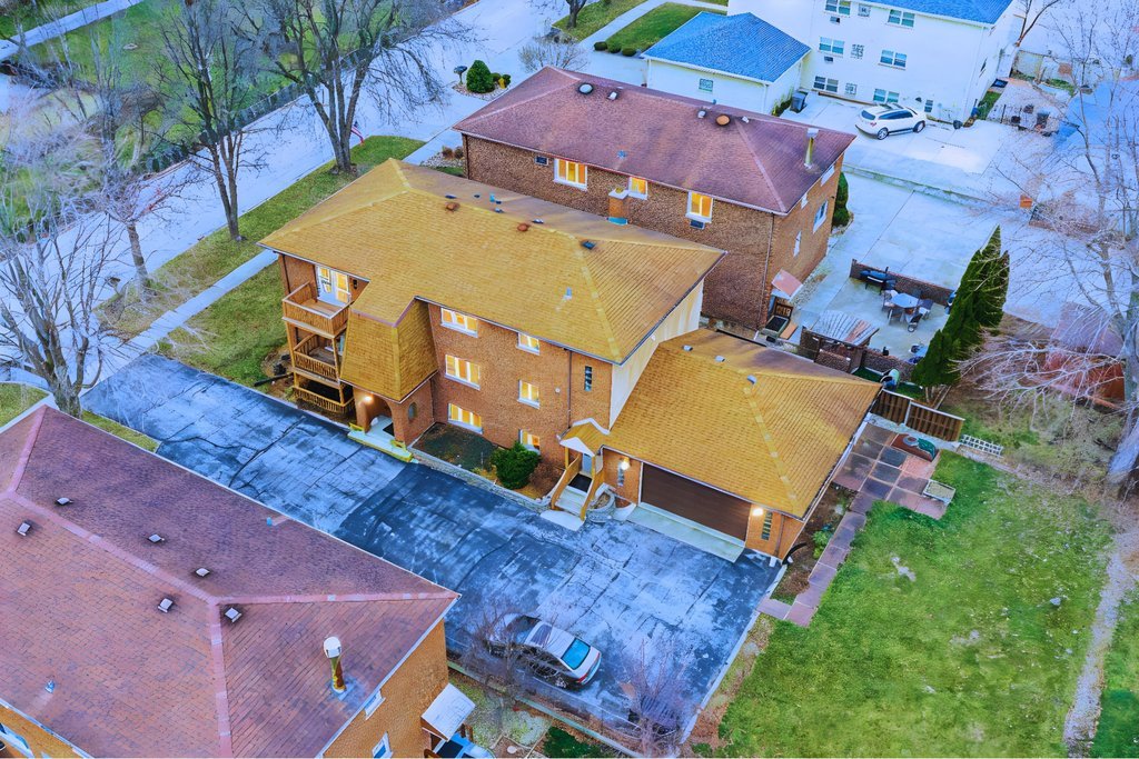 11111 Helena Drive #3, Palos Hills, IL 60465