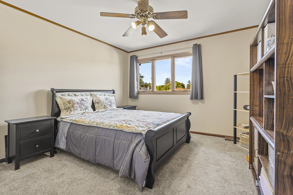 12557 S Mason Avenue, Alsip, IL 60803