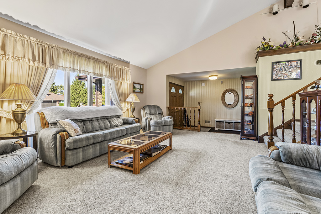 12557 S Mason Avenue, Alsip, IL 60803