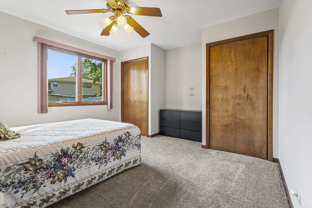 12557 S Mason Avenue, Alsip, IL 60803