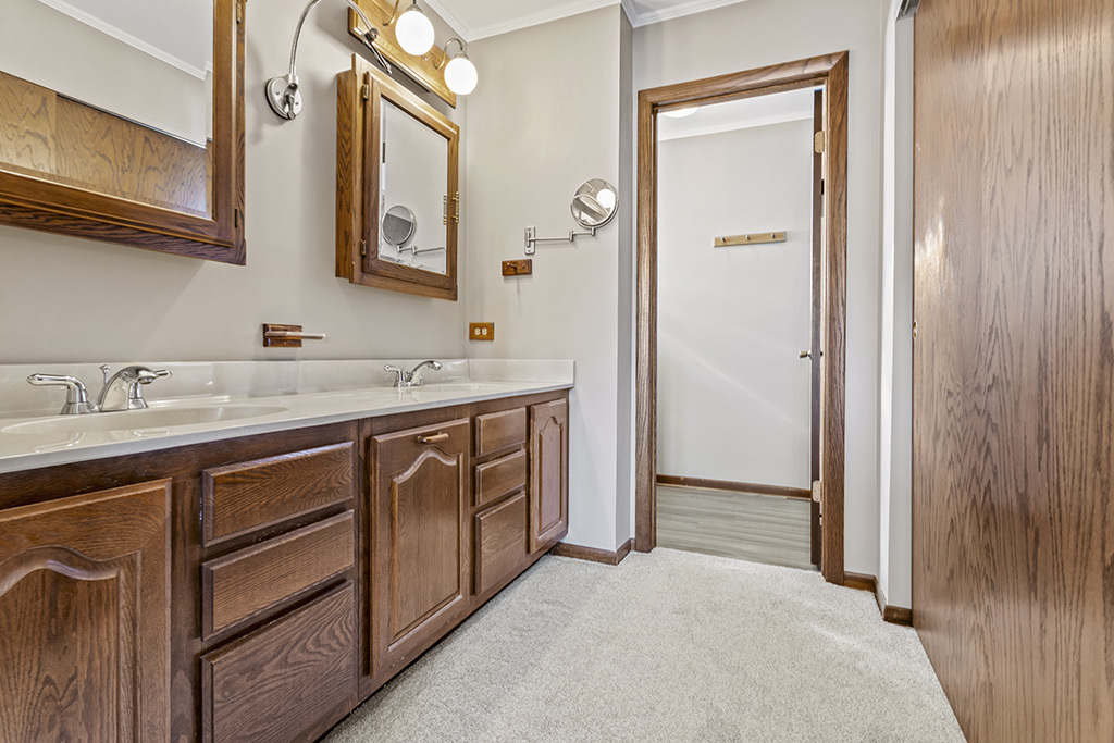 12557 S Mason Avenue, Alsip, IL 60803