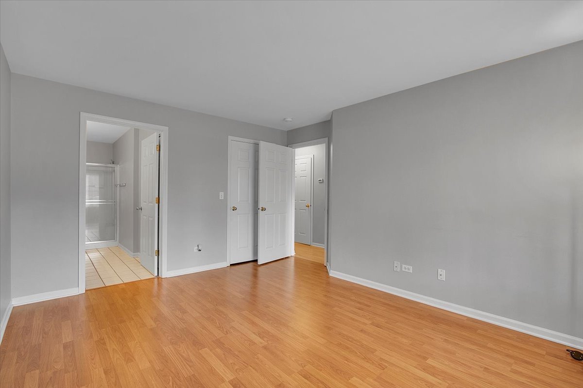 1248 N Red Oak Circle #2, Round Lake Beach, IL 60073