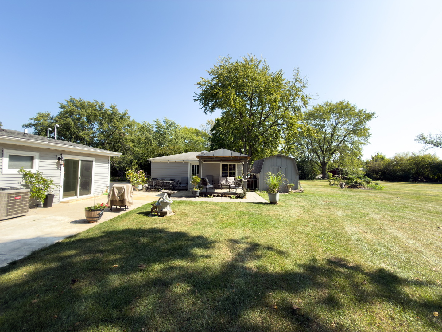 30W165 Estes Street, Naperville, IL 60563