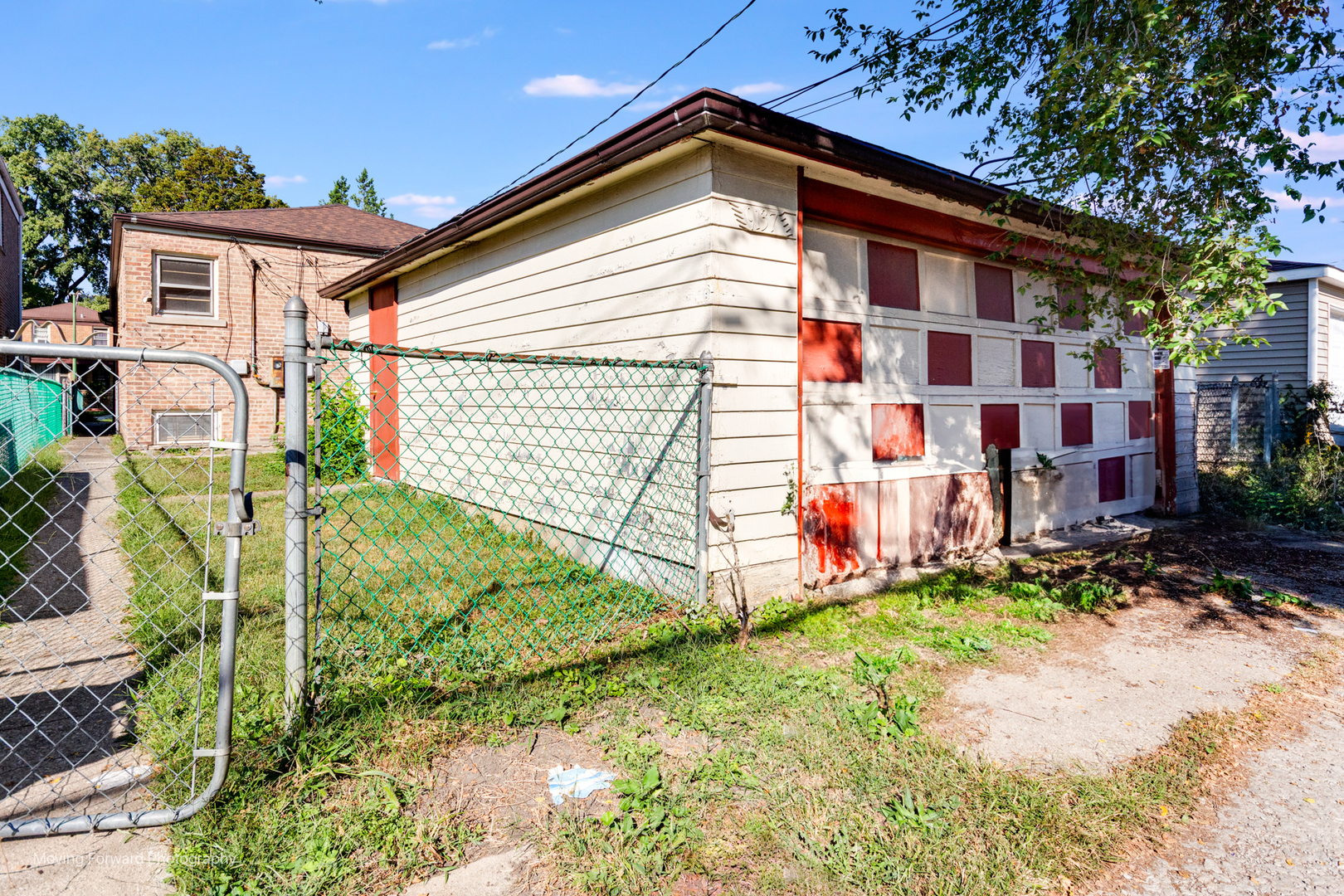 9137 S Justine Street, Chicago, IL 60620