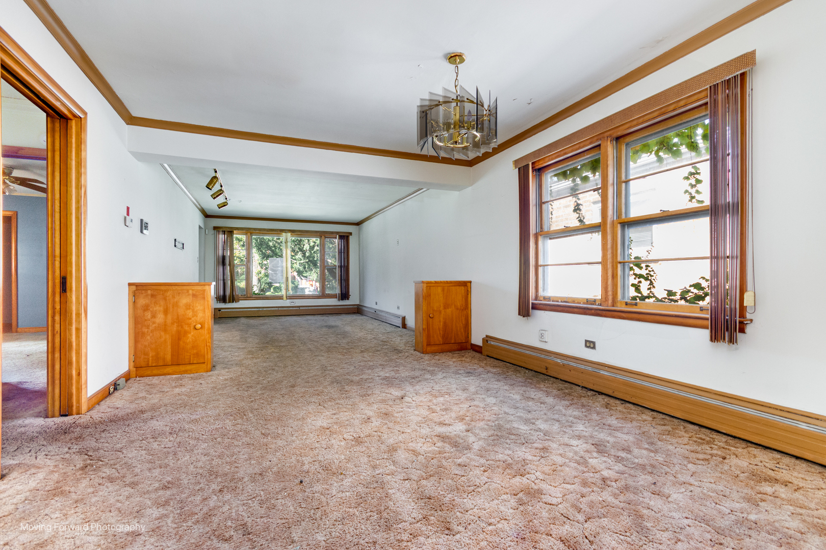 9137 S Justine Street, Chicago, IL 60620