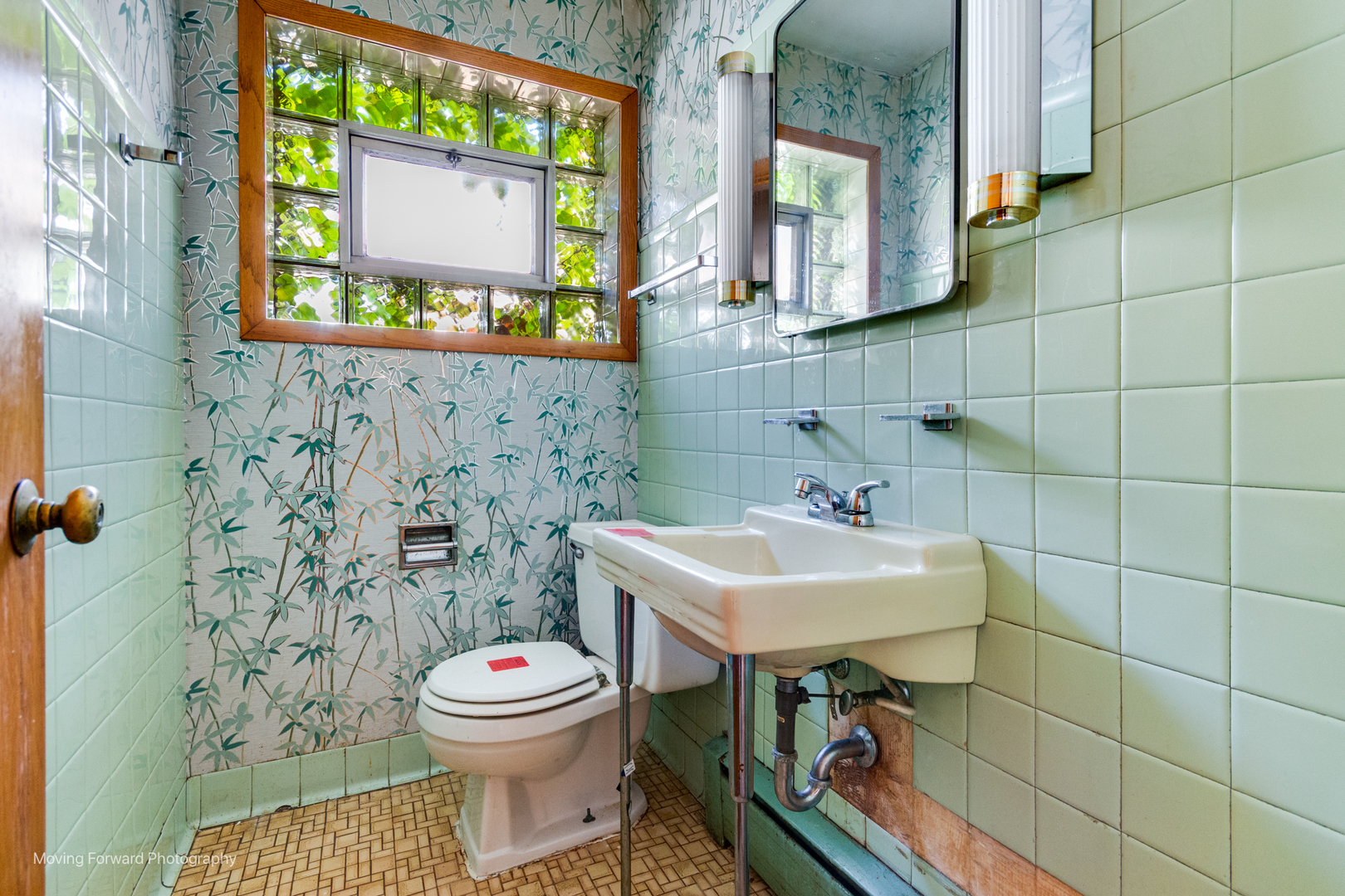 9137 S Justine Street, Chicago, IL 60620