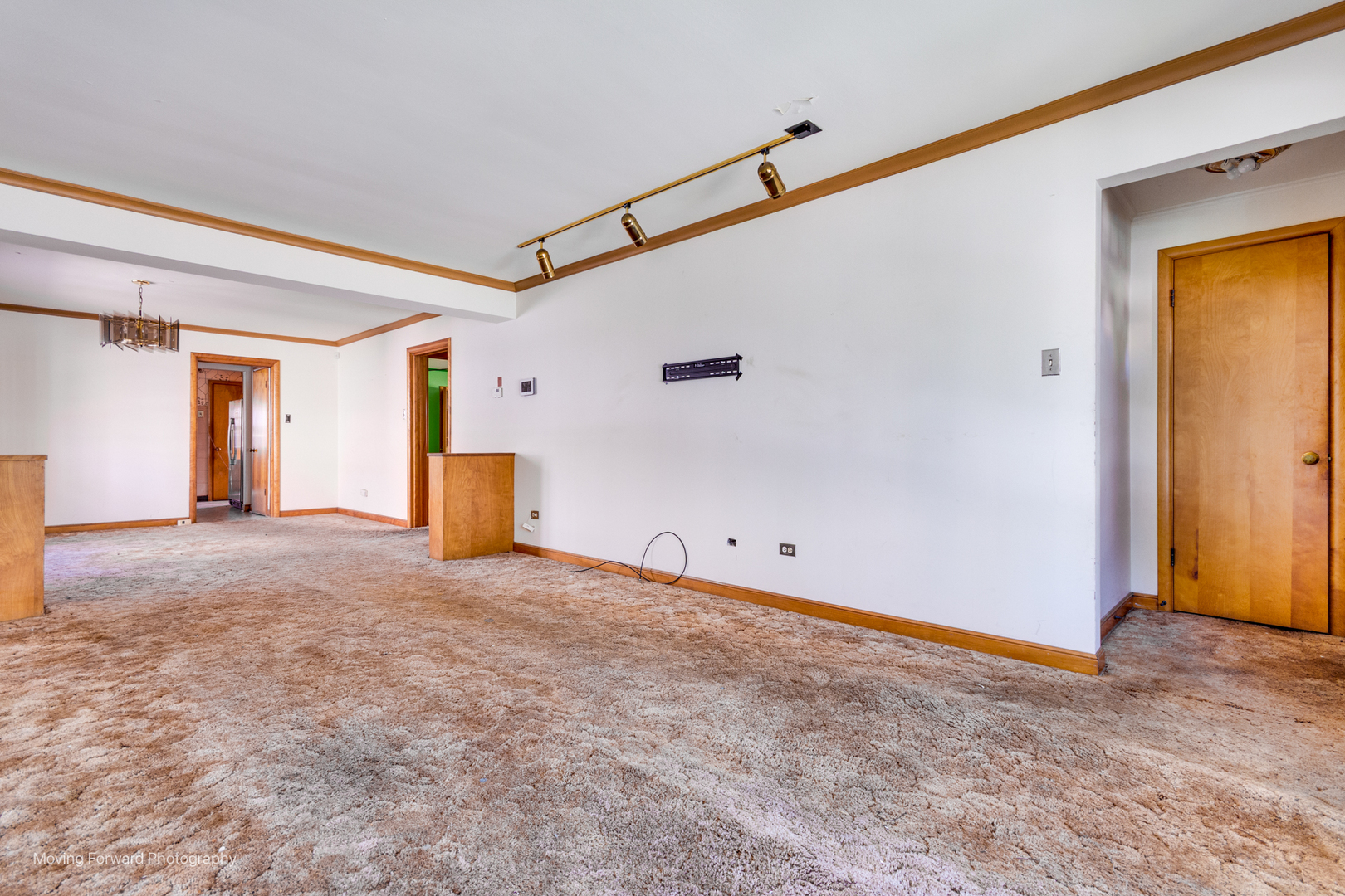 9137 S Justine Street, Chicago, IL 60620