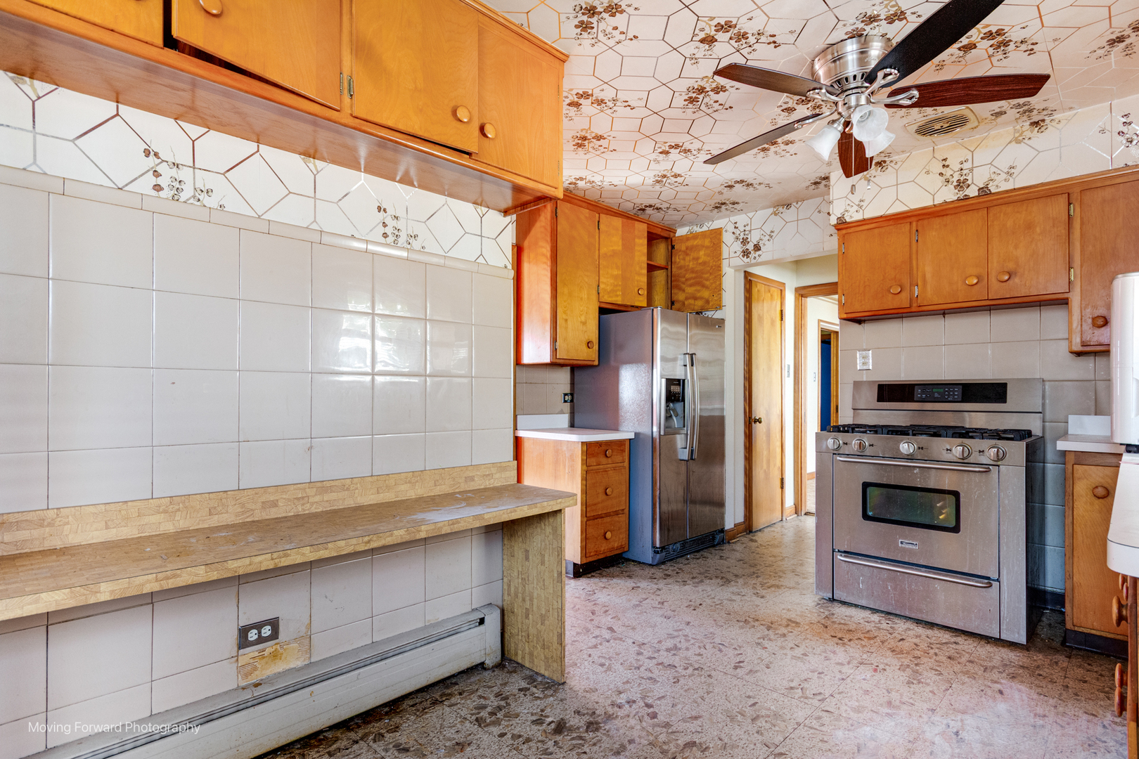 9137 S Justine Street, Chicago, IL 60620