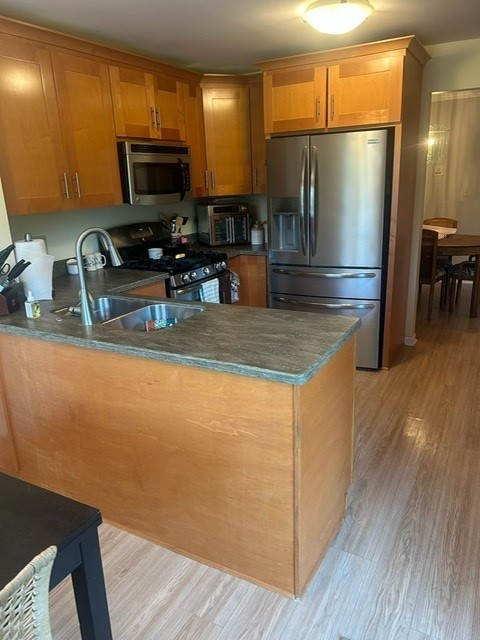 225 Hampshire Court #101-A1, Naperville, IL 60565