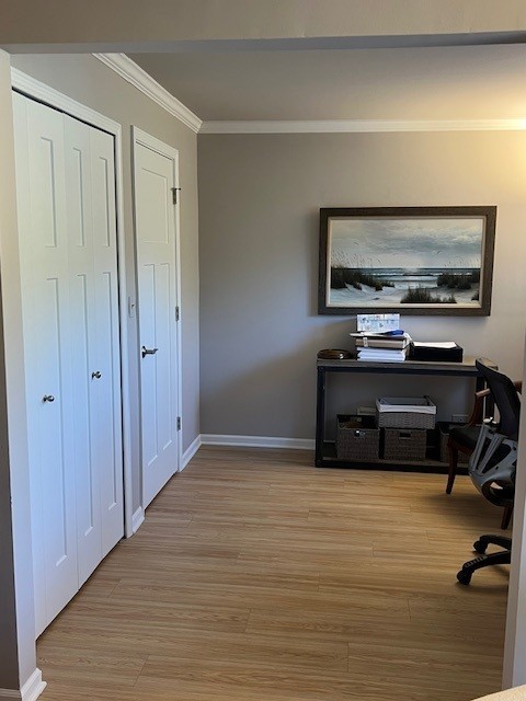 225 Hampshire Court #101-A1, Naperville, IL 60565