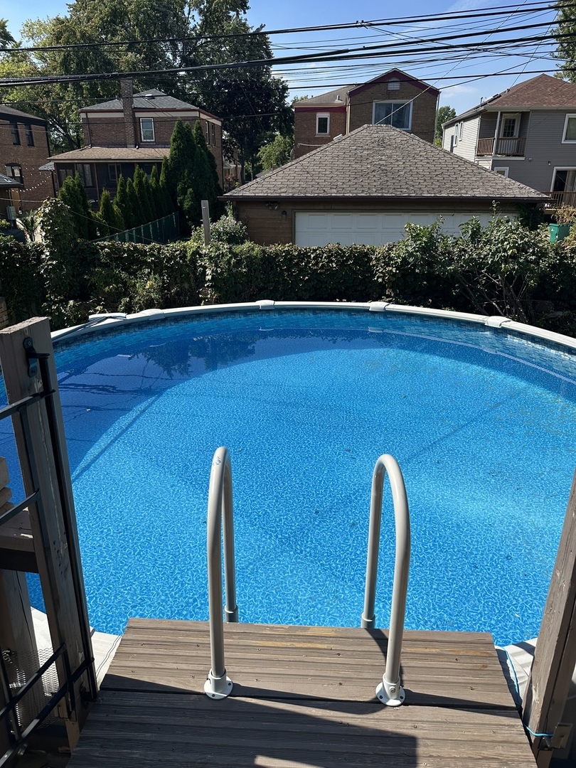 9204 S Sacramento Avenue, Evergreen Park, IL 60805