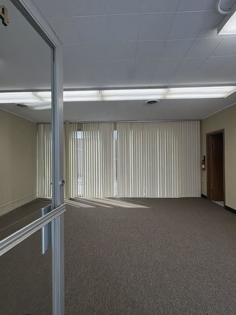 2630 Flossmoor Road, Flossmoor, IL 60422