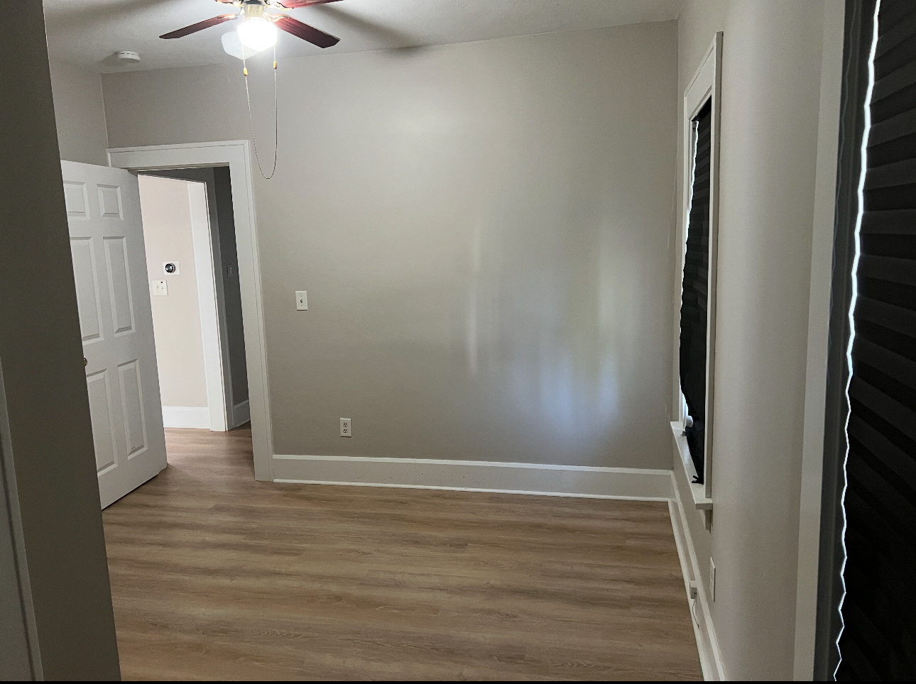 713 E Elmwood Avenue, West Chicago, IL 60185