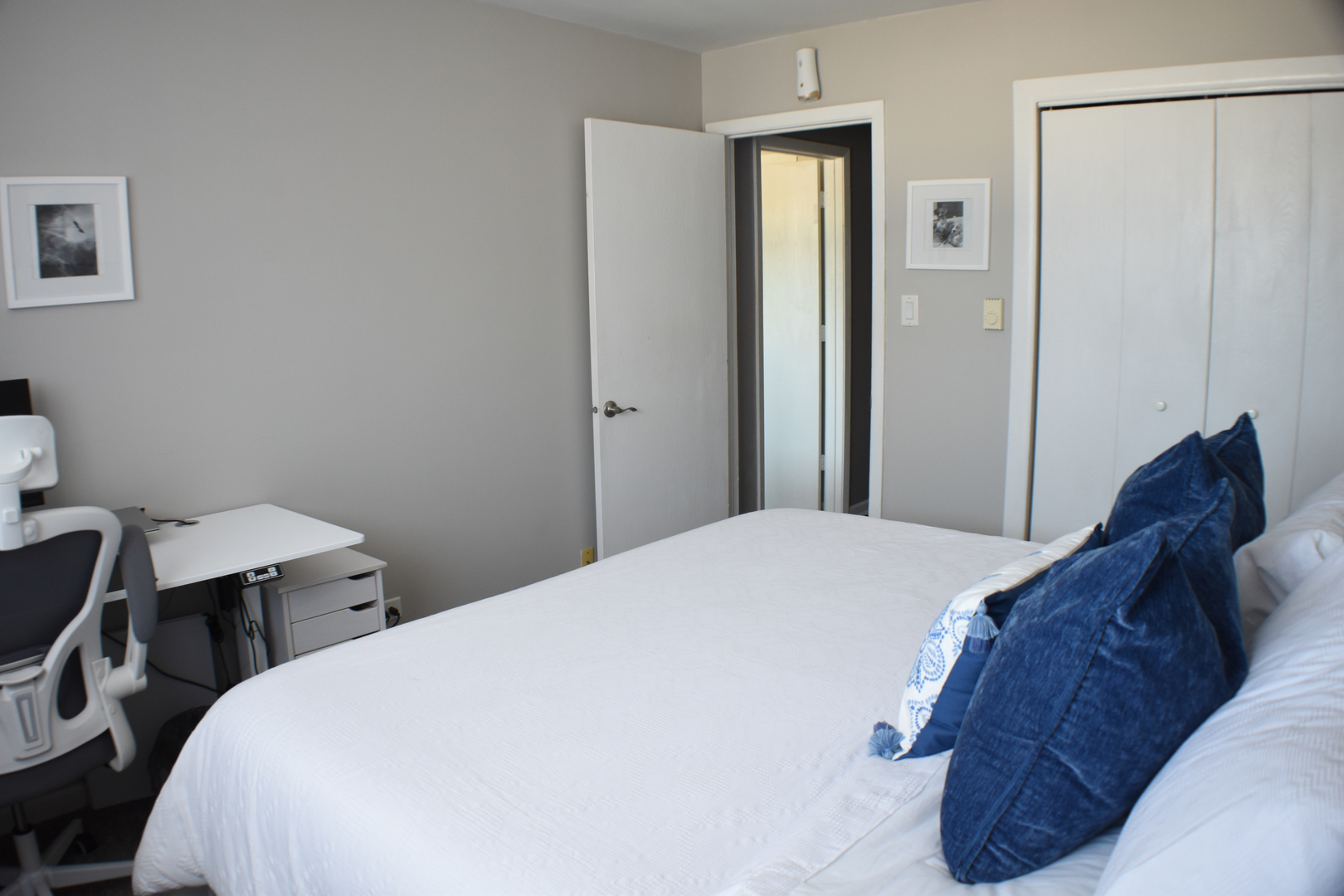 9072 Archer Avenue #E, Willow Springs, IL 60480