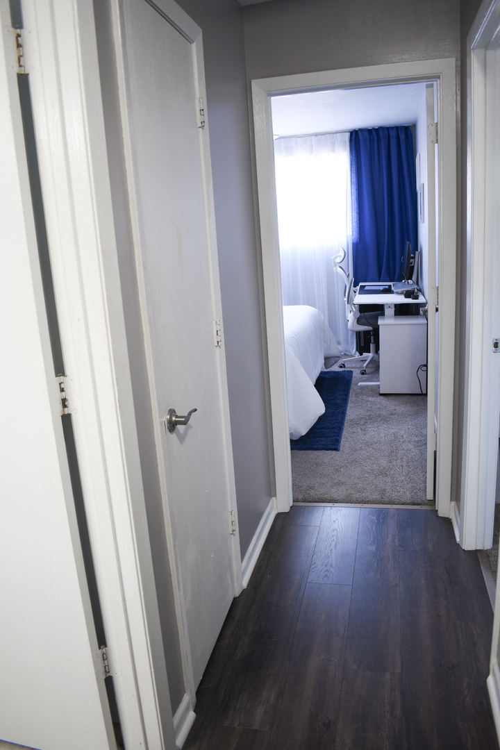 9072 Archer Avenue #E, Willow Springs, IL 60480