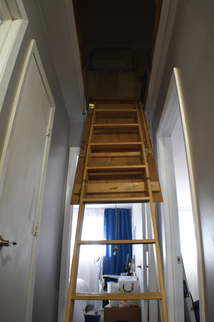 9072 Archer Avenue #E, Willow Springs, IL 60480