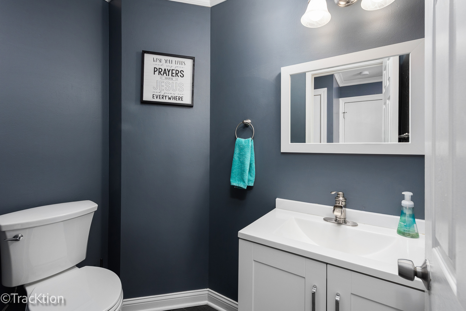 2585 Autumn Grove Court, Aurora, IL 60504