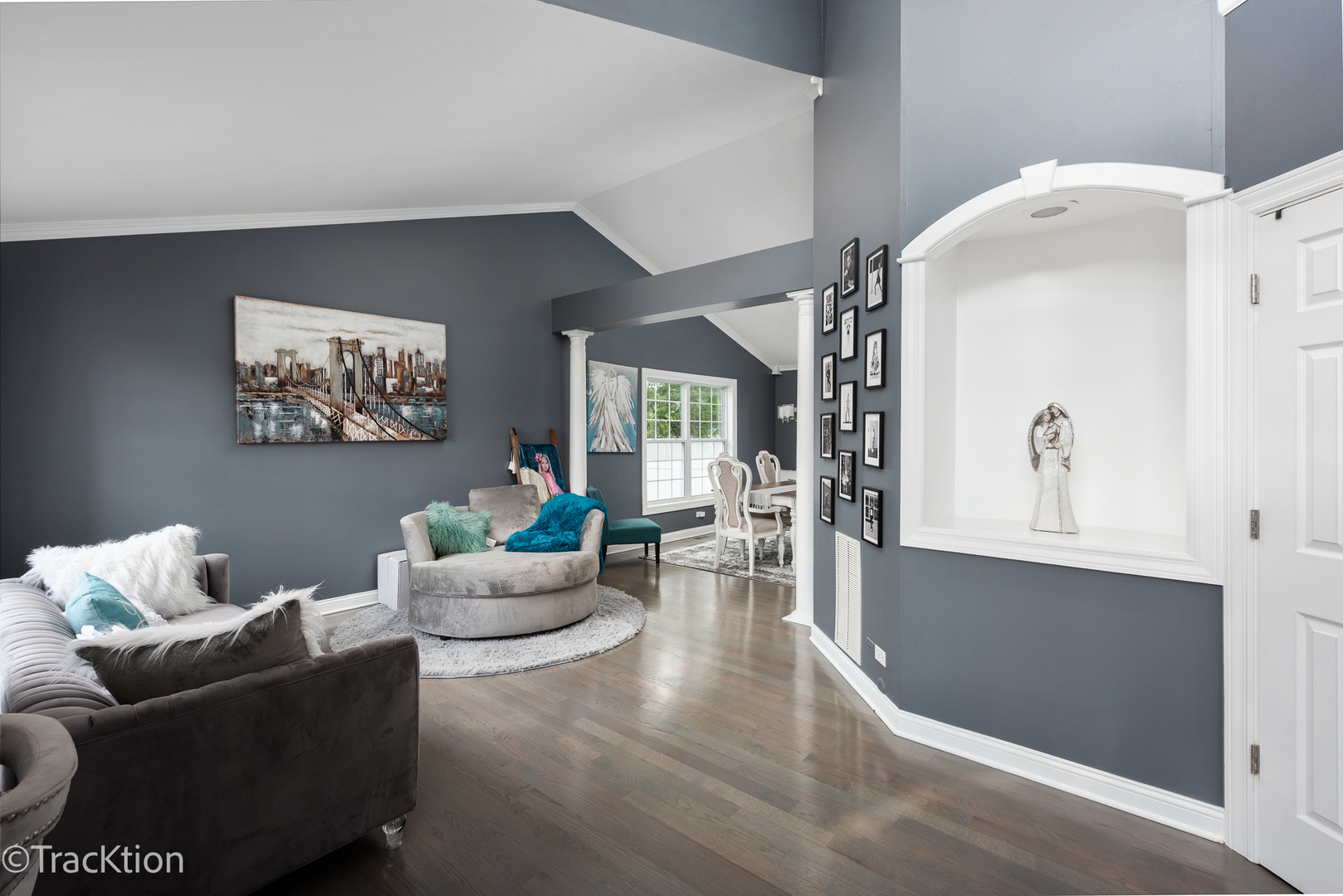 2585 Autumn Grove Court, Aurora, IL 60504